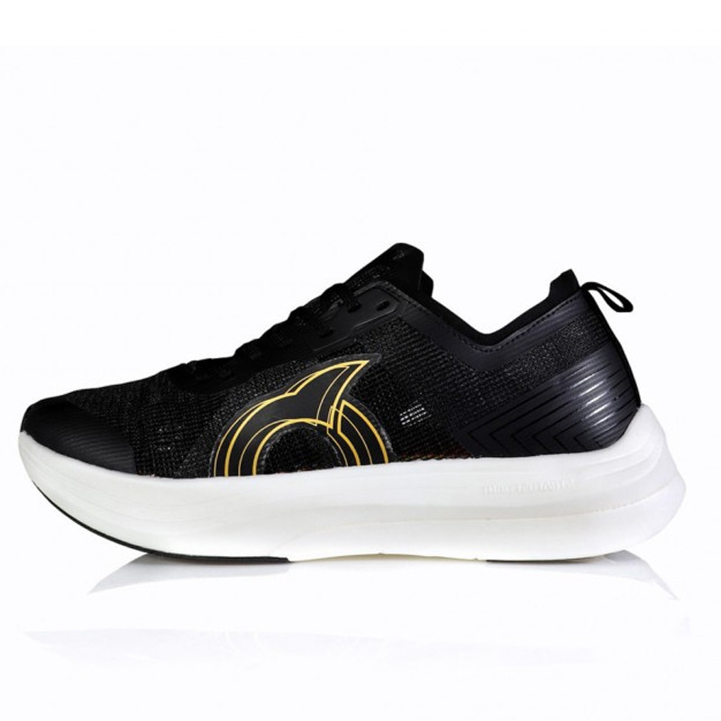 Jual Sepatu Lari Ortuseight Hypersonic 1.3 Black Gold Original 11040111 - hoops.sakaraguna.com