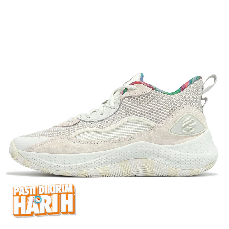 Jual Sepatu Basket Under Armour Curry 3Z 24 Sde White Clay Original 3028191-114 - hoops.sakaraguna.com