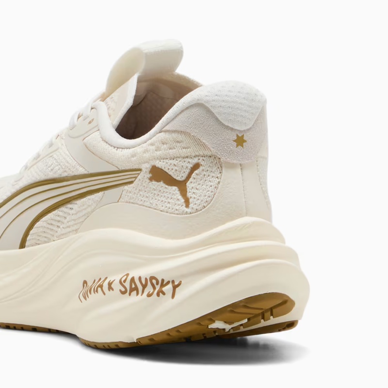 Jual Sepatu Lari Wanita Puma Wmns Magnify 3 X Saysky Warm White - Honey Butte Original 312321-01 - hoops.sakaraguna.com