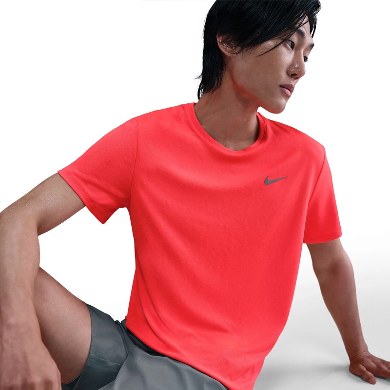 Jual Baju Lari Nike As M Nk Df Uv Miler Ss Bright Crimson Original Dv9316-635 - hoops.sakaraguna.com