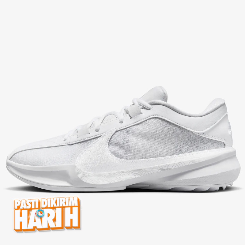Jual Sepatu Basket Nike Zoom Freak 5 Tb Ep Triple White Original Fn7306-100 - hoops.sakaraguna.com
