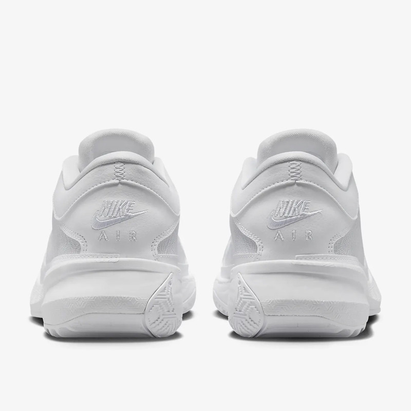 Jual Sepatu Basket Nike Zoom Freak 5 Tb Ep Triple White Original Fn7306-100 - hoops.sakaraguna.com