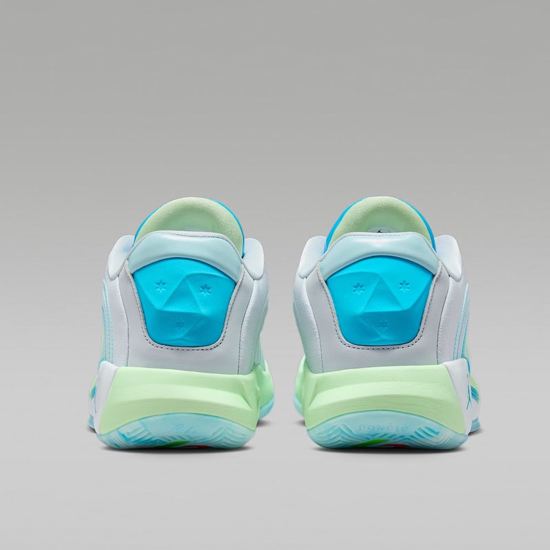 Jual Sepatu Basket Air Jordan Luka 4 Pf Navigator Powder Blue Original Hf0824-002 - hoops.sakaraguna.com