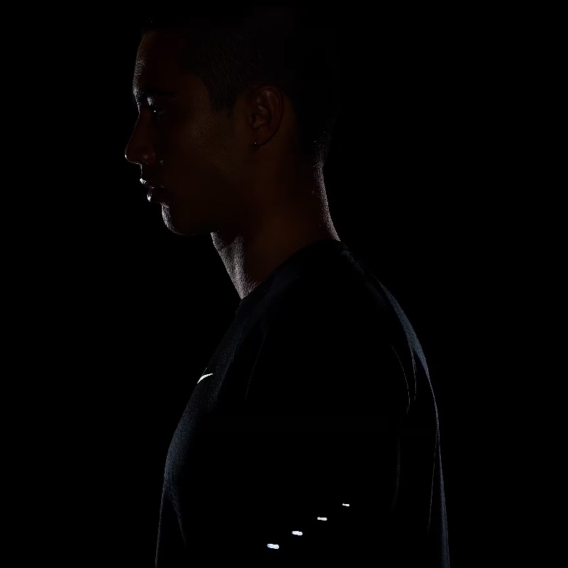 Jual Baju Lari Nike Stride Men's Dri-Fit Adv Short-Sleeve Running Top Black Original Hv5204-010 - hoops.sakaraguna.com