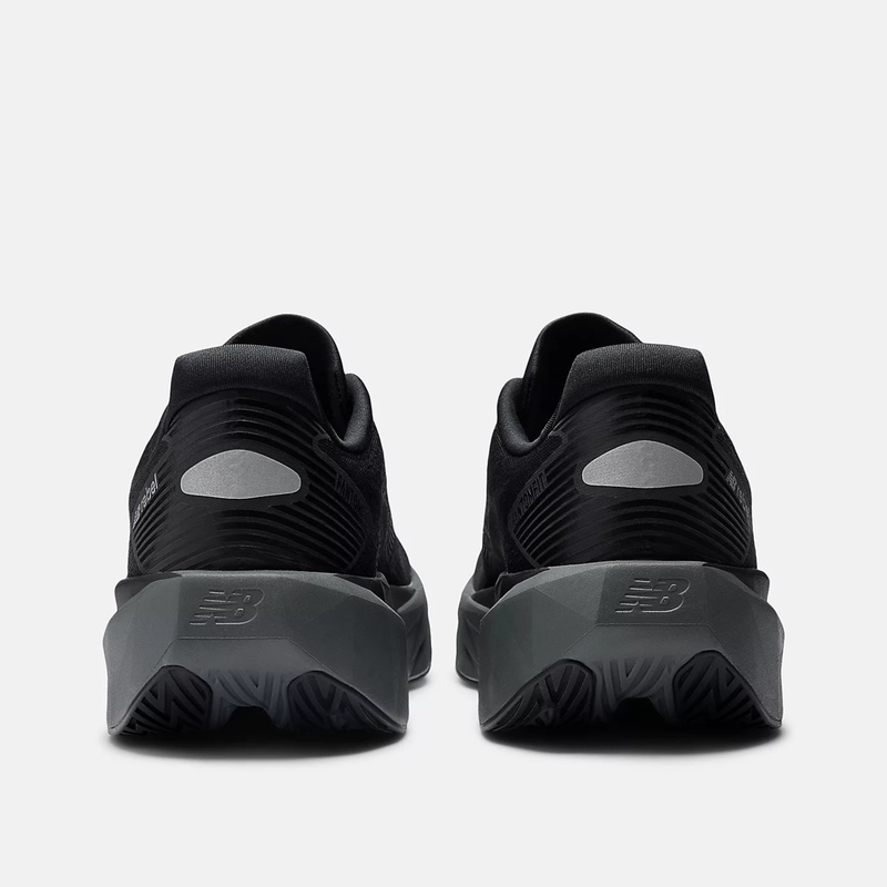 Jual Sepatu Lari New Balance Fuelcell Rebel V5 Black With Castlerock And Silver Metallic Original Mfcxlc5 - hoops.sakaraguna.com