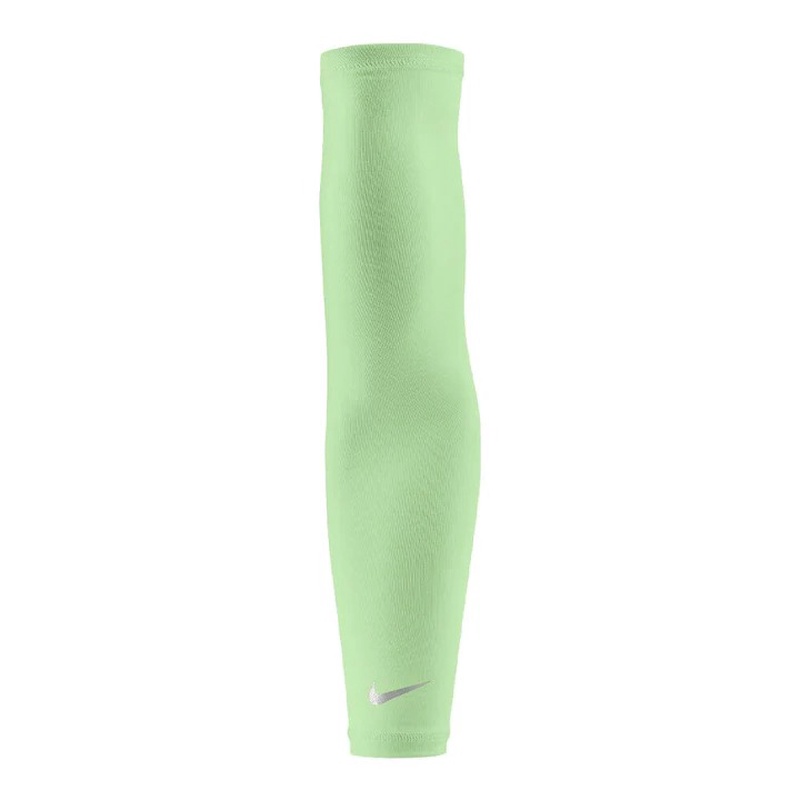 Beli Aksesoris Training Nike Lightweight Sleeves 2.0 Vapor Green & Silver Original N.100.4268.323Sm