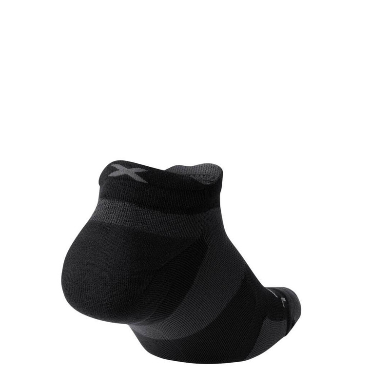 Jual Kaos Kaki Lari 2Xu Vectr Light Cushion No Show Compression Socks Black Original Ua5042E-Blk - hoops.sakaraguna.com