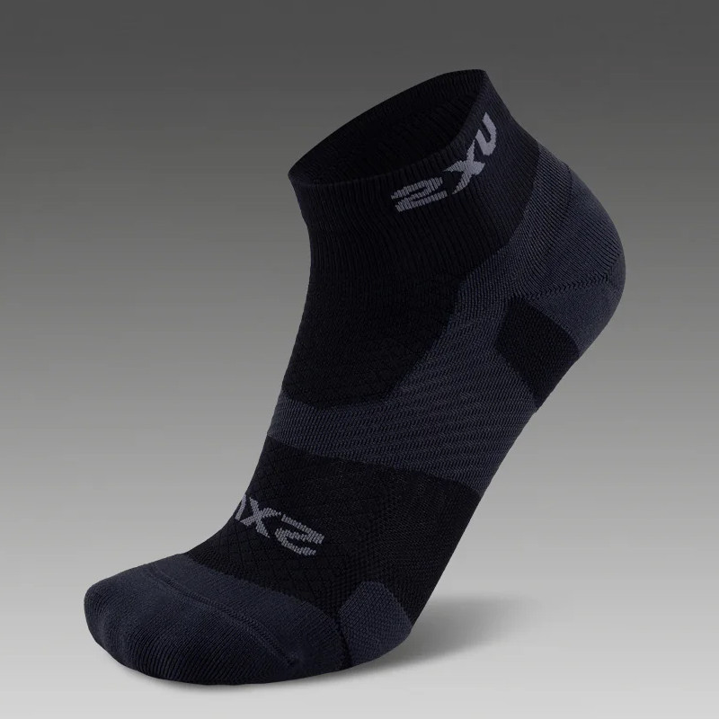 Jual Kaos Kaki Lari 2Xu Vectr Light Cushion Quarter Crew Compression Socks Black Original Ua5047Ebm - hoops.sakaraguna.com