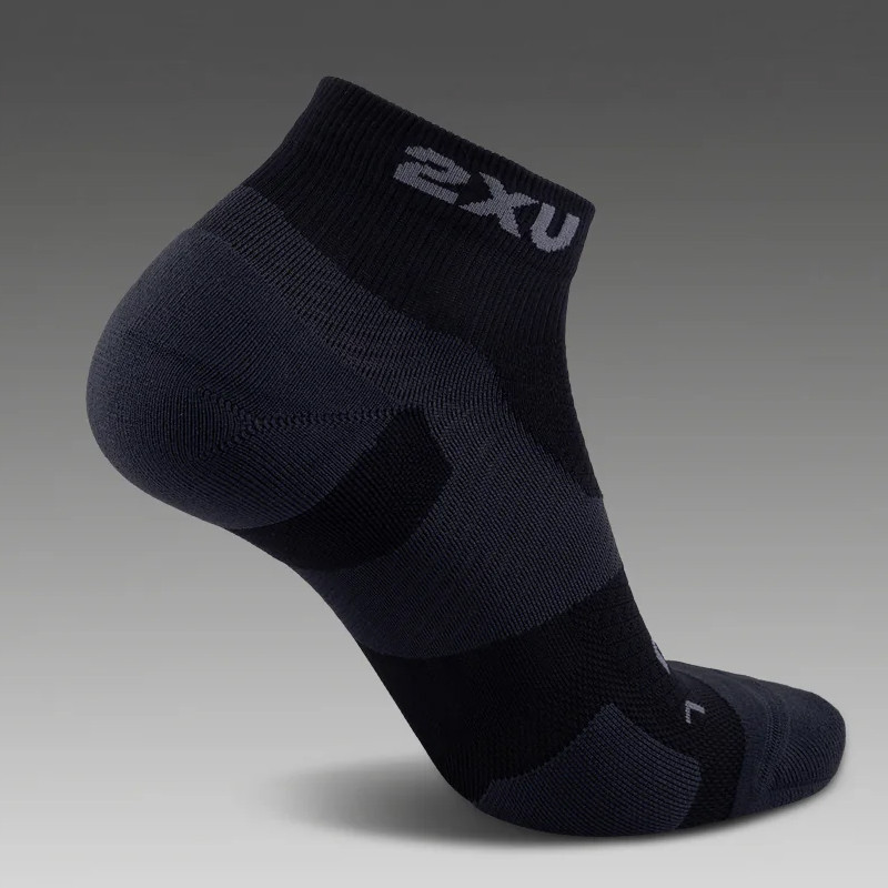 Jual Kaos Kaki Lari 2Xu Vectr Light Cushion Quarter Crew Compression Socks Black Original Ua5047Ebm - hoops.sakaraguna.com