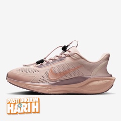 Beli Sepatu Lari Wanita Nike Wmns Pegasus Easyon Silt Red - Taupe Grey - Particle Pink - Metallic Rose Gold Original Fq7844-601