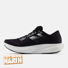 Beli Sepatu Lari New Balance Rebel Black Original Mfcxcs4